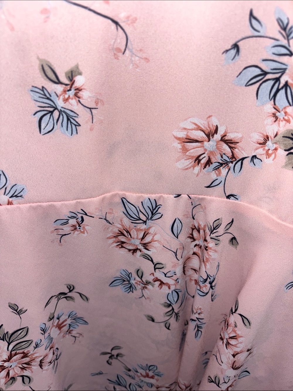 torrid Blush Pink Floral V-Neck Ruffle Sleeve Tunic - Picture 8 of 8